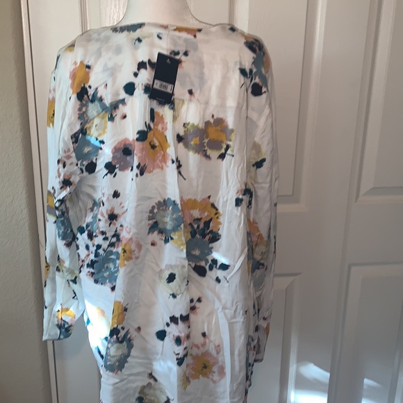Lucky Brand Smock Front LS Blouse | 1X NWT - Picture 3 of 4
